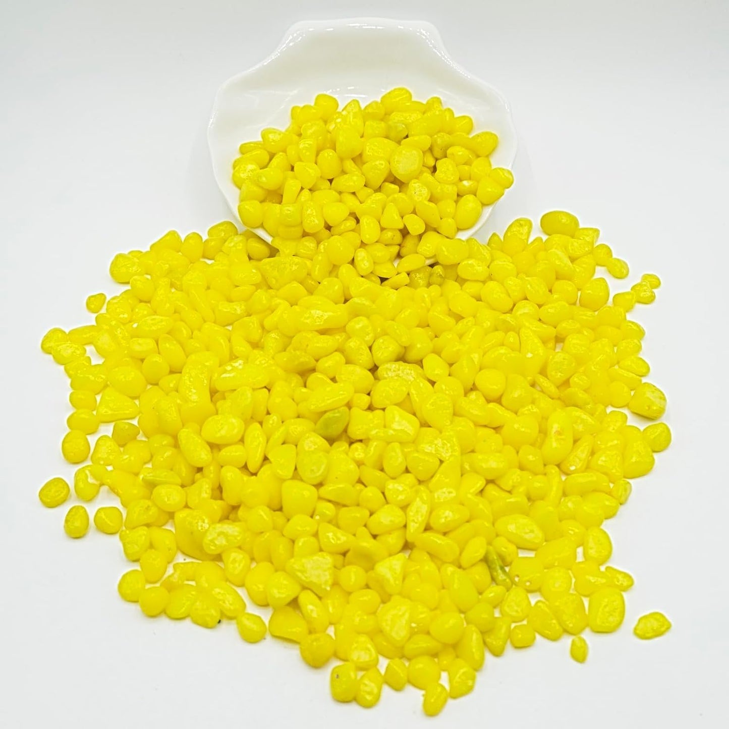 Decorative Rocks, Mini Pebbles (4-6mm) Aquarium Yellow Color - 1KG