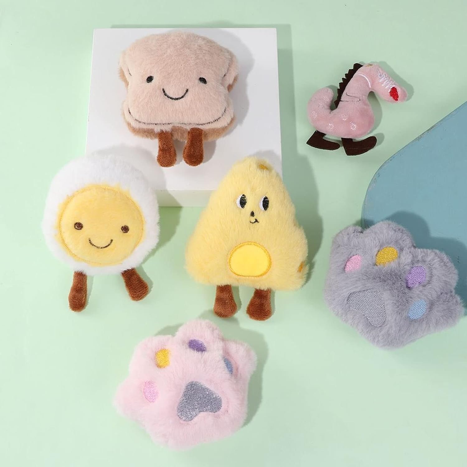 Interactive Soft Plush Toy for Cats